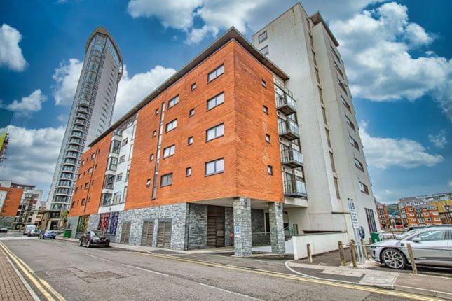 Artistic And Luxurious Apt With Sea View. Beach Side Swansea Exterior photo